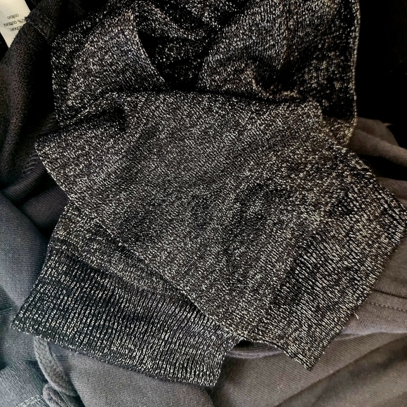 Kate Spade New York Faux Wrap Dress Grey Metallic Silver Knit Pleated V Neck XS - Picture 10 of 14